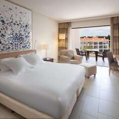 Отель Hilton Vilamoura As Cascatas Golf Resort & Spa Португалия, Пешао - отзывы, цены и фото номеров - забронировать отель Hilton Vilamoura As Cascatas Golf Resort & Spa онлайн комната для гостей фото 5
