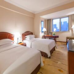 Sheraton Chengdu Lido Hotel комната для гостей фото 5