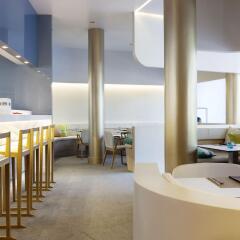 Hotel Medium Sitges Park гостиничный бар