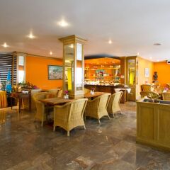 Tarntawan Place Hotel Surawong Bangkok Бангкок питание фото 2