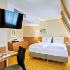 Отель Austria Trend Hotel Zoo Австрия, Вена - отзывы, цены и фото номеров - забронировать отель Austria Trend Hotel Zoo онлайн сейф в номере