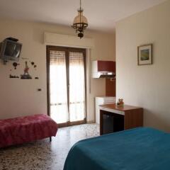 Отель Bed And Breakfast Torretta Контрогуерра комната для гостей фото 5