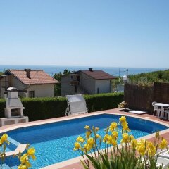 Отель Sunrise Guest House Болгария, Балчик - отзывы, цены и фото номеров - забронировать отель Sunrise Guest House онлайн бассейн фото 2