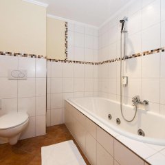 Hotel Belle-Vue in Vianden, Luxembourg from 126$, photos, reviews - zenhotels.com bathroom