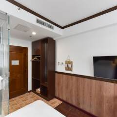 Отель Nostalgia Hotel Beijing Yonghe Lama Temple Китай, Пекин - отзывы, цены и фото номеров - забронировать отель Nostalgia Hotel Beijing Yonghe Lama Temple онлайн удобства в номере фото 2
