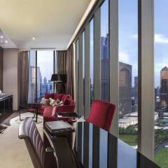 Отель Hilton Guangzhou Tianhe балкон