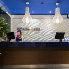 Отель Petit Palace Lealtad Plaza интерьер отеля фото 2