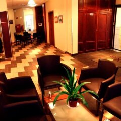 Six Inn Hotel