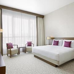 Отель Hyatt Place Dubai Al Rigga Residences комната для гостей