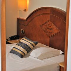 Отель Mokinba Hotels Baviera удобства в номере фото 6