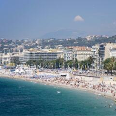Отель Mercure Nice Promenade Des Anglais пляж фото 2