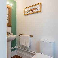 Апартаменты 1 Bedroom Apartment Near Central Brighton ванная фото 2