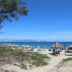 Отель LIDO Homestay пляж фото 2