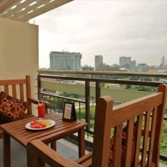 Pattaya Loft Hotel балкон