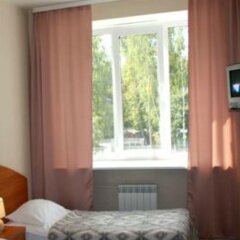 Гостиница Березовая Роща в Петрозаводске 2 отзыва об отеле, цены и фото номеров - забронировать гостиницу Березовая Роща онлайн Петрозаводск комната для гостей фото 3