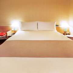 Отель Ibis Antwerpen Centrum Бельгия, Антверпен - 1 отзыв об отеле, цены и фото номеров - забронировать отель Ibis Antwerpen Centrum онлайн комната для гостей фото 4