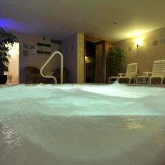 Отель Golden Tulip De Medici Брюгге бассейн