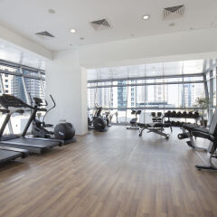 Отель La Verda Dubai Marina Suites & Villas Дубай фитнесс-зал фото 2