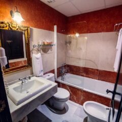 Отель Hacienda Posada De Vallina Испания, Кордова - 2 отзыва об отеле, цены и фото номеров - забронировать отель Hacienda Posada De Vallina онлайн ванная фото 2