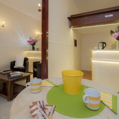 Отель Carlito Budget Rooms гостиничный бар