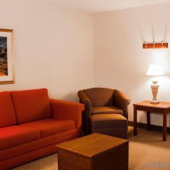 Отель La Quinta Inn by Wyndham Cincinnati North США, Шаронвилль - отзывы, цены и фото номеров - забронировать отель La Quinta Inn by Wyndham Cincinnati North онлайн комната для гостей