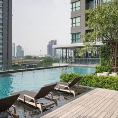 Отель The Base Central Pattaya Sea View бассейн фото 2