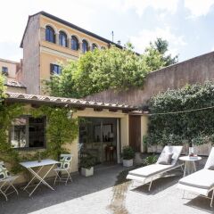 Отель onefinestay - Trastevere private homes