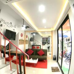 Отель The Room Patong фитнесс-зал