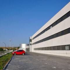 Отель Residencia Universitaria Erasmo парковка