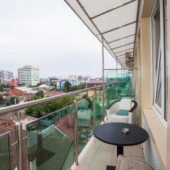 Гостиница Триумф в Краснодаре - забронировать гостиницу Триумф, цены и фото номеров Краснодар балкон