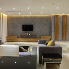 Q Suites Jeddah By EWA in Jeddah, Saudi Arabia from 234$, photos, reviews - zenhotels.com guestroom photo 4