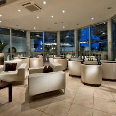Hotel Regina Elena 57 & Oro Bianco Spa Римини гостиничный бар