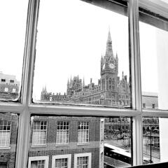 Kings Cross Inn Hotel балкон