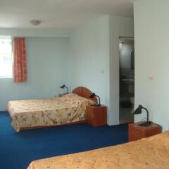 Отель Djimi Guest House детские мероприятия