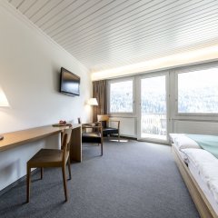Отель Engadiner Boutique-Hotel GuardaVal Швейцария, Скуоль - отзывы, цены и фото номеров - забронировать отель Engadiner Boutique-Hotel GuardaVal онлайн удобства в номере