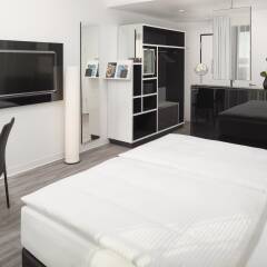 Отель INNSIDE by Meliá Hamburg Hafen комната для гостей