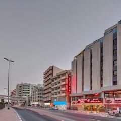 Отель Palm Beach Hotel ОАЭ, Дубай - отзывы, цены и фото номеров - забронировать отель Palm Beach Hotel онлайн