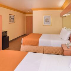 Отель Value Inn Worldwide-LAX комната для гостей фото 5