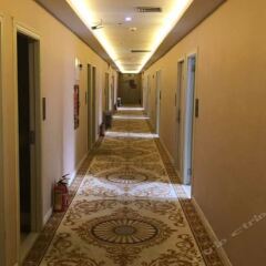 Отель Jinzhishan Business Hotel Китай, Шэньчжэнь - отзывы, цены и фото номеров - забронировать отель Jinzhishan Business Hotel онлайн интерьер отеля фото 2