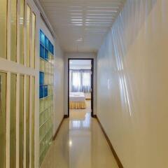 Отель Eing Lay Beach Guest House интерьер отеля