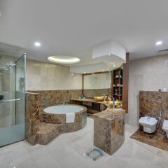 Ghaya Grand Hotel сауна