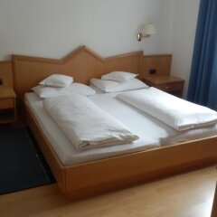 Hotel Sterzinger Moos Випитено комната для гостей фото 2
