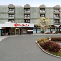 Отель Ramada Nuernberg Parkhotel парковка