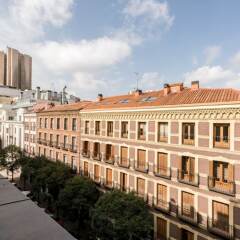 Отель Alcalá City Center