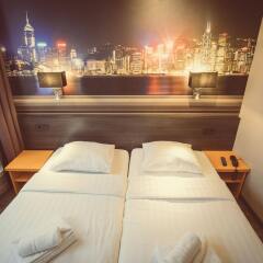Отель Tourist Inn Budget Hotel - Hostel Нидерланды, Амстердам - 1 отзыв об отеле, цены и фото номеров - забронировать отель Tourist Inn Budget Hotel - Hostel онлайн комната для гостей фото 2