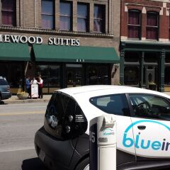 Отель Homewood Suites by Hilton Indianapolis Downtown парковка