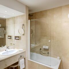 Sercotel Gran Hotel Conde Duque ванная