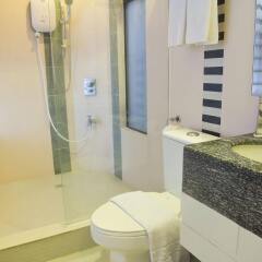 Отель Boracay Coco English Resort Филиппины, остров Боракай - отзывы, цены и фото номеров - забронировать отель Boracay Coco English Resort онлайн ванная фото 3