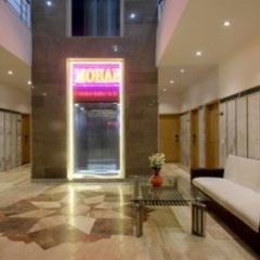 Отель OYO 16011 Hotel Mohan International Индия, Нью-Дели - отзывы, цены и фото номеров - забронировать отель OYO 16011 Hotel Mohan International онлайн фото 2