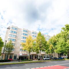 Leonardo Hotel Düsseldorf City Center парковка